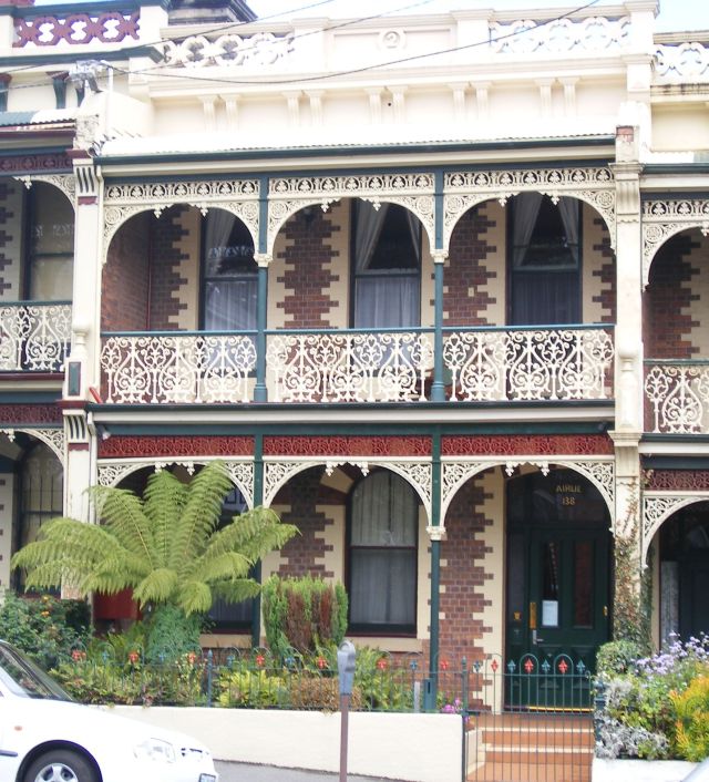 On the CBD Fringe Picture 1