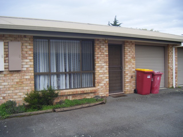 Snug as a Bug! Picture 1