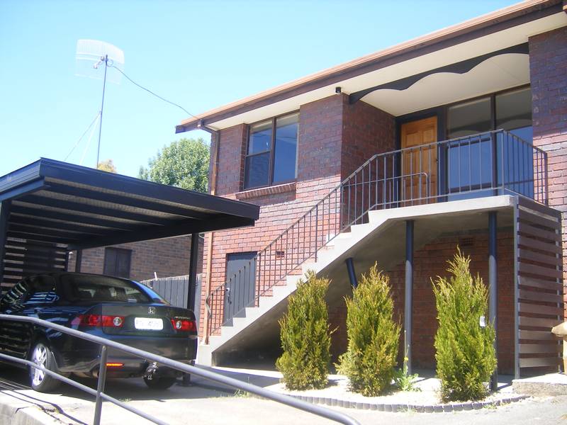 Great Spot! Great Property! Picture 1