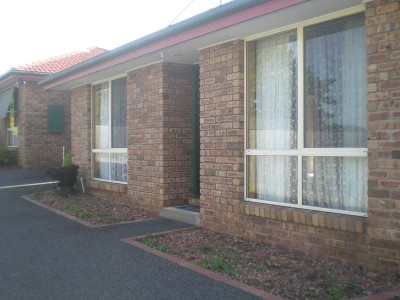 Beautiful Unit In a Peaceful & Quiet Area Picture Beautiful Unit In a Peaceful & Quiet Area Picture