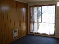 Cosy One Bedroom Unit Close to Launceston Picture