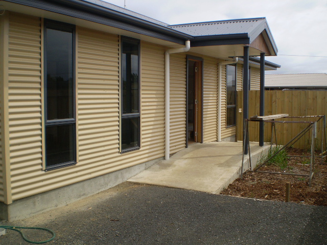 Brand New Family Home Picture 1