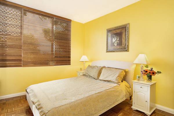 RENOVATED WITH STYLE Picture 3