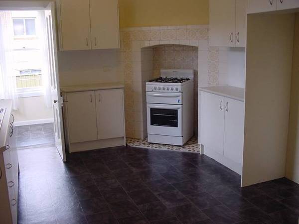 STUNNING SEMI Picture 2