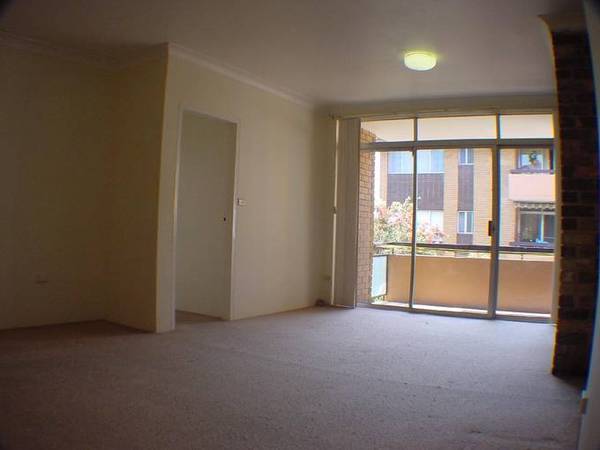 SO CONVENIENT! Picture 3