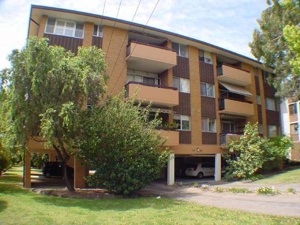 SO CONVENIENT! Picture 1