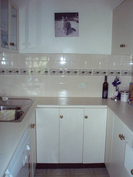 CHARM YOU CAN LIVE IN! Picture 2