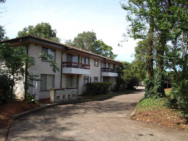 STYLISHLY RENOVATED - QUIET CUL DE SAC Picture