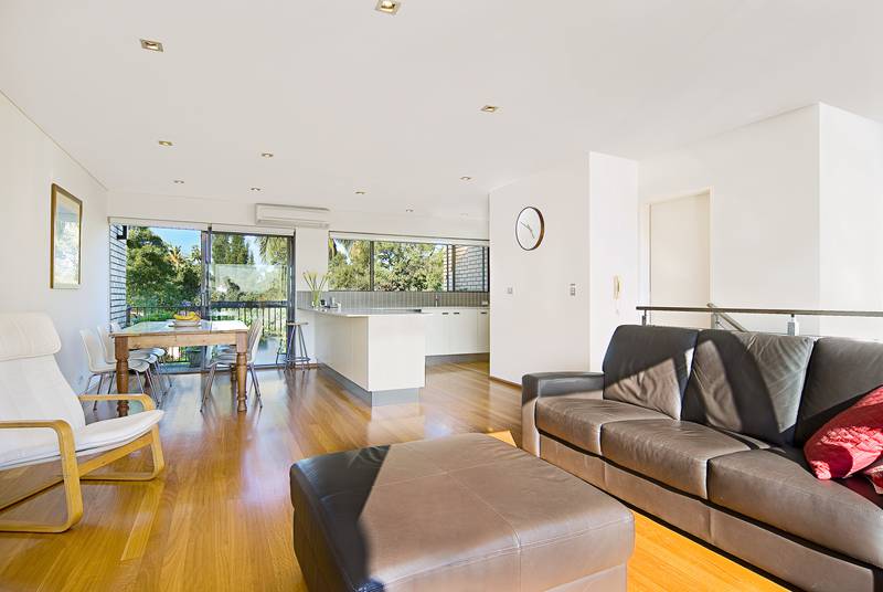 PANORAMIC WATER VIEWS! Picture