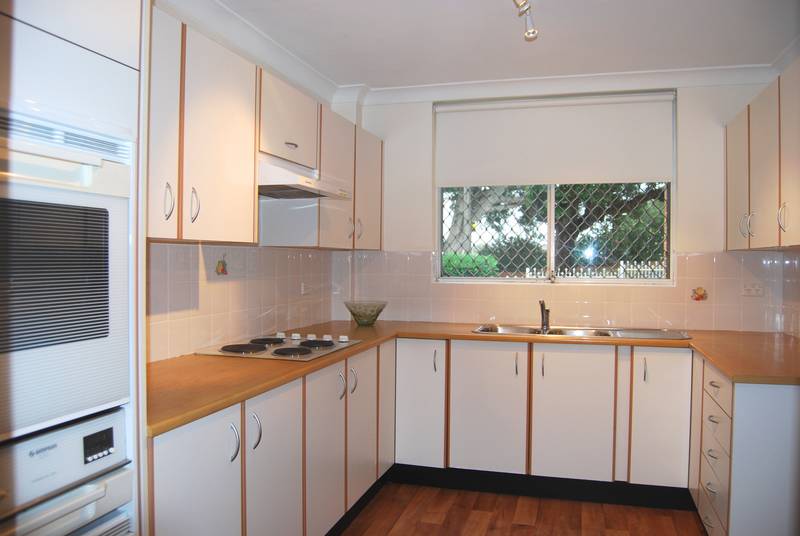 VALUE PLUS CONVENIENCE Picture 2