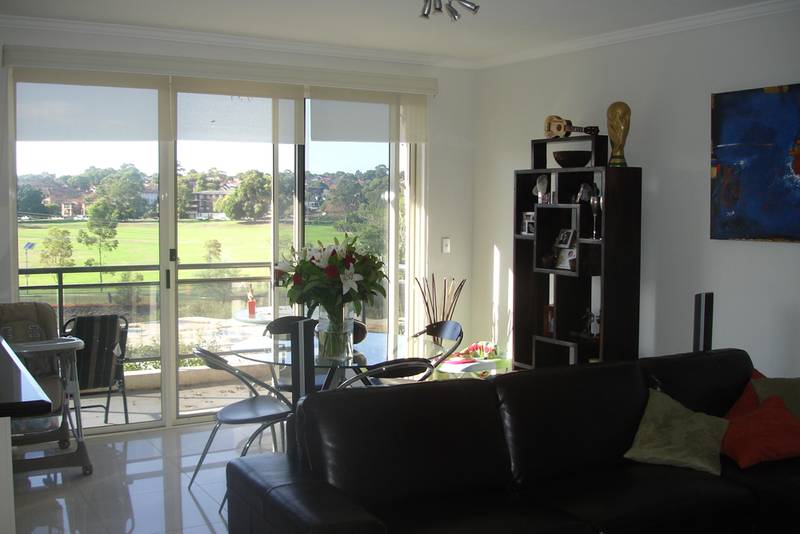 A CLASS ACT! Picture 1