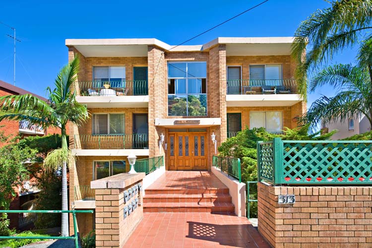 PICTURESCQUE WATERVIEWS Picture 3