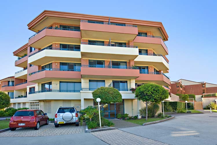 A RELAXING LIFESTYLE CHOICE Picture 1