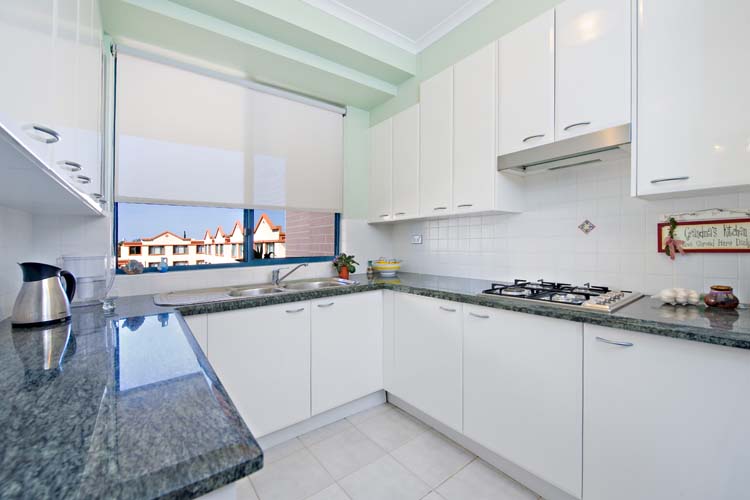 A RELAXING LIFESTYLE CHOICE Picture 3