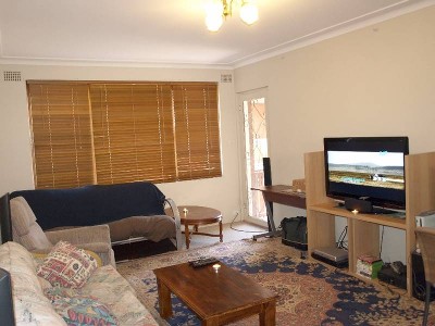 BUDGET STARTER IN PRIME LOCATION Picture