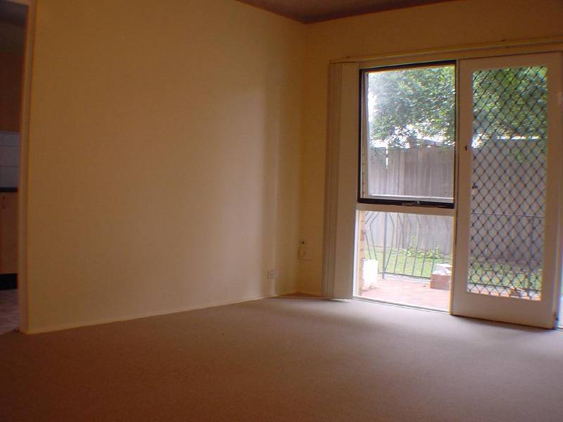 TUCKED AWAY! Picture 3