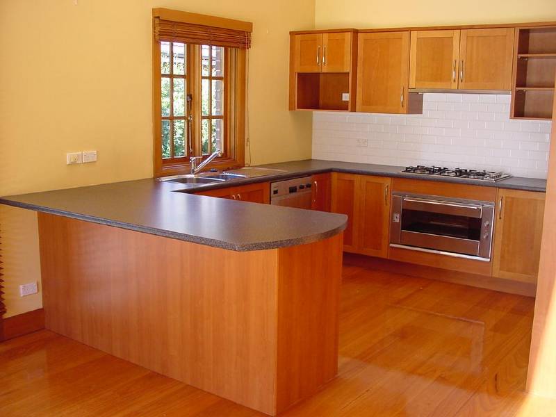 A RENAISSANCE OF STYLE! Picture 3