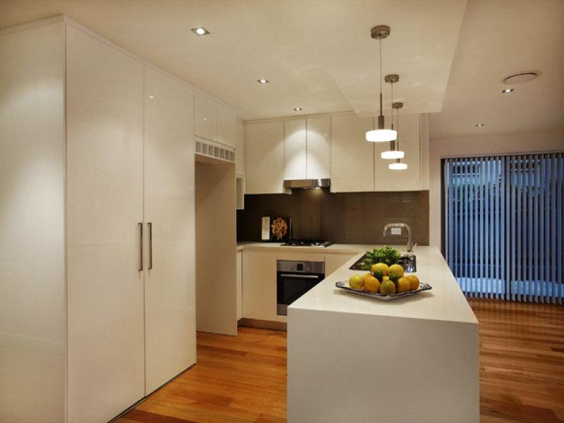 DESIGNED TO IMPRESS! Picture 2