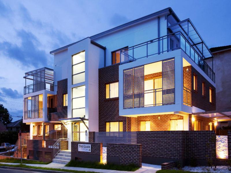 DESIGNED TO IMPRESS! Picture 1