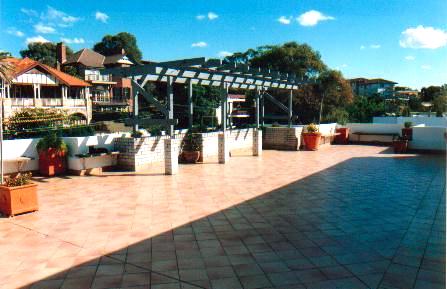 DREAMY HARBOUR VIEWS! Picture 1