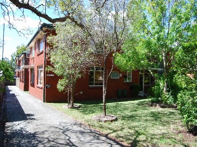 IDEAL STARTER HOME OR INVESTMENT Picture