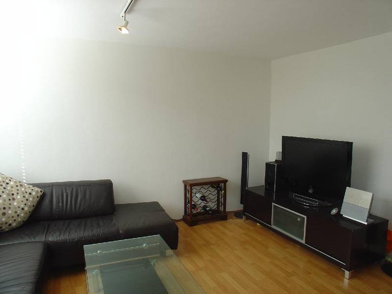 OPEN UP NEW VISTAS! Picture 1