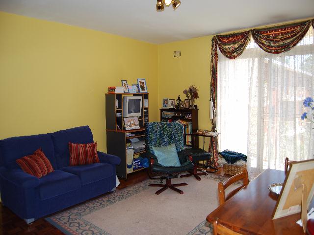 IMMACULATELY PRESENTED Picture 3