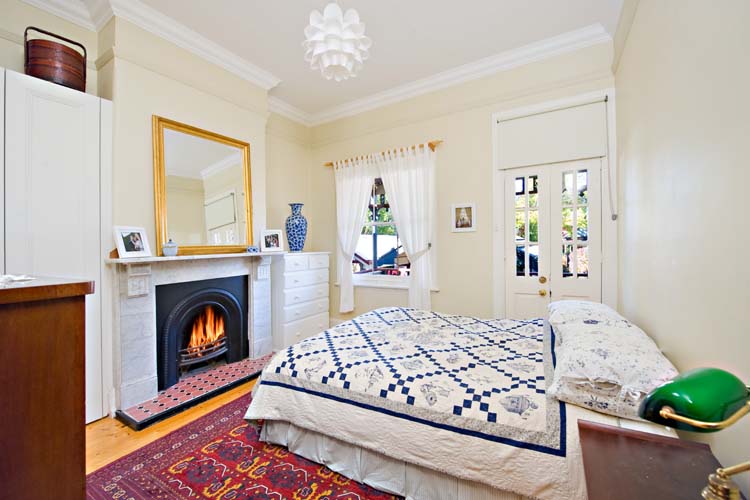 STYLISH LIVING WITH RETREAT Picture 2