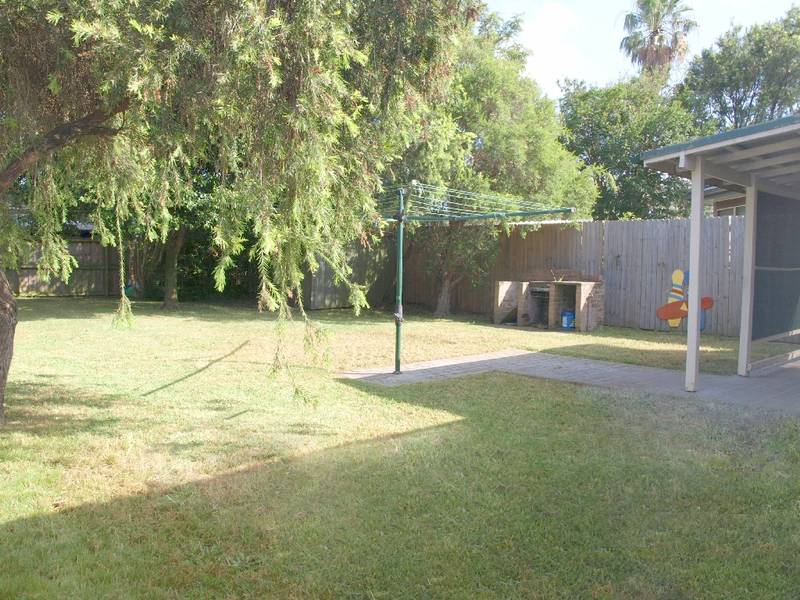 AUCTION TODAY 10AM Picture 2