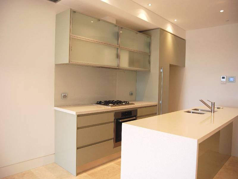 LIVE, PLAY AND WORK - FROM HOME! Picture 2