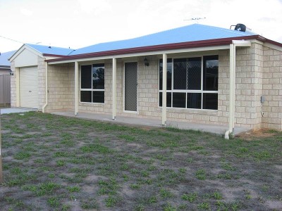 Brick veneer home in Raceview Estate Picture Brick veneer home in Raceview Estate Picture