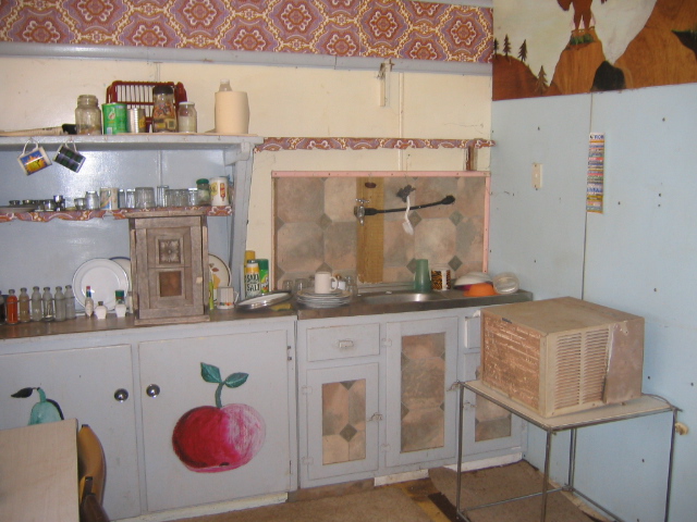 Shop Converted to Cottage Accommodation Picture 2