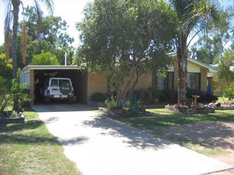 Lovely Family Home Picture 1