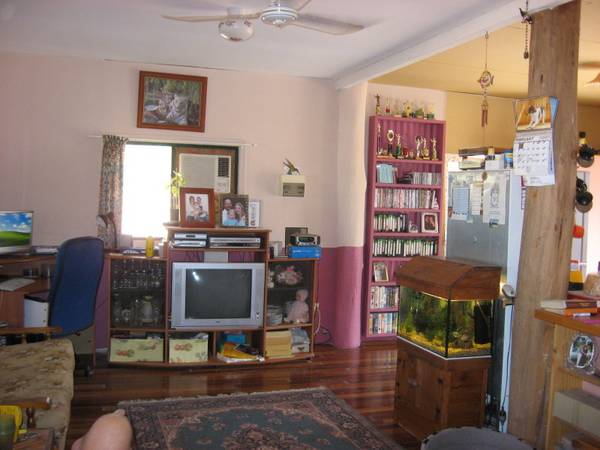 Lifestyle block with solar power
$165,000 Picture 2