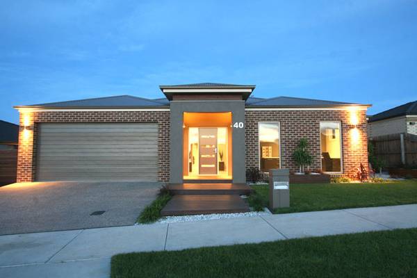 It's all Class! Picture 1