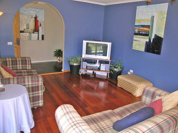 Polished timbers on Oak Picture 3