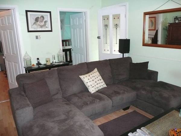 Country Cottage Charm Picture 3