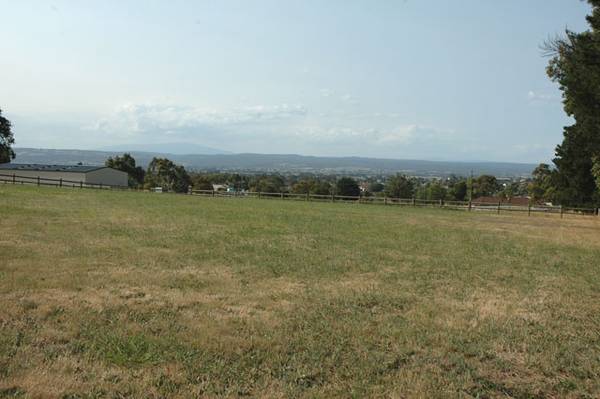 Outstanding Traralgon Views! Picture 2