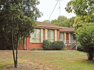 Quiet Semi rural location in town Picture