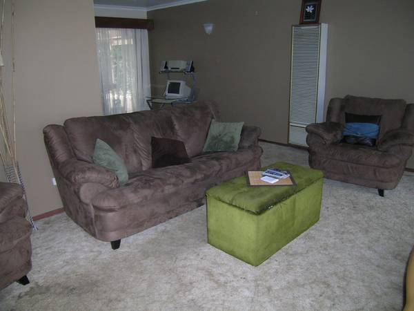 PERFECT FAMILY HOME Picture 3