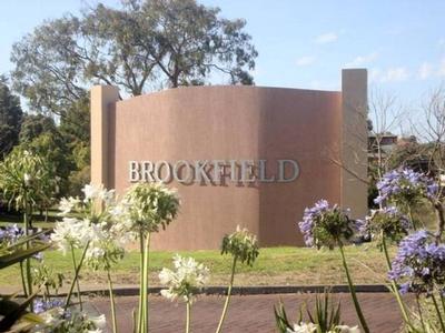 Brookfield Rise Picture