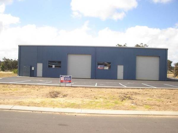 Industrial Shed Space Picture 1