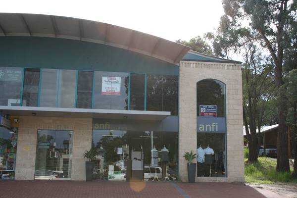 Office Space - Fantastic Location Picture 3