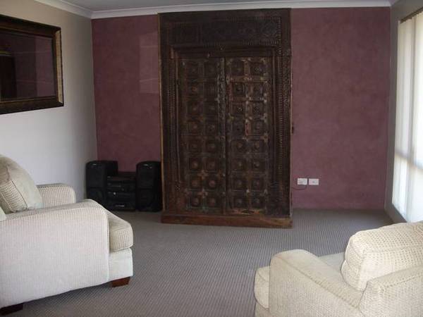 Immaculate throughout Picture 2