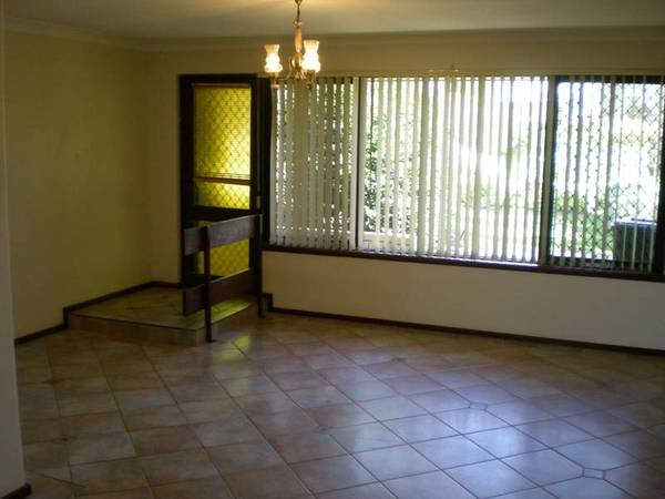 Entertain to your hearts content!!! Picture 2