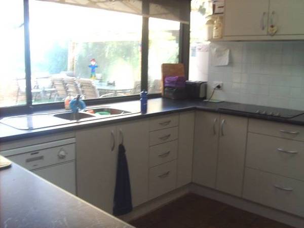 HOME OPEN FRIDAY 19/12 4:30PM Picture