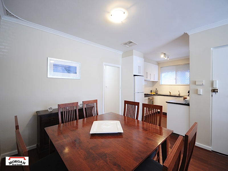 UNDER OFFER! THANK YOU! Picture 3