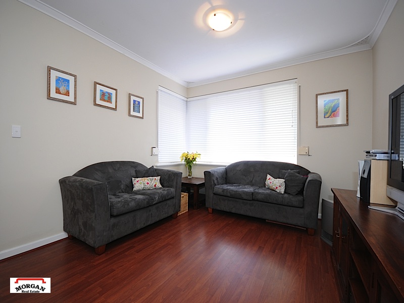 UNDER OFFER! THANK YOU! Picture 2