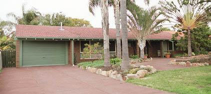 HOME OPEN THURS 5TH NOV @ 4.30PM FOR 15 MINUTES ONLY Picture 1