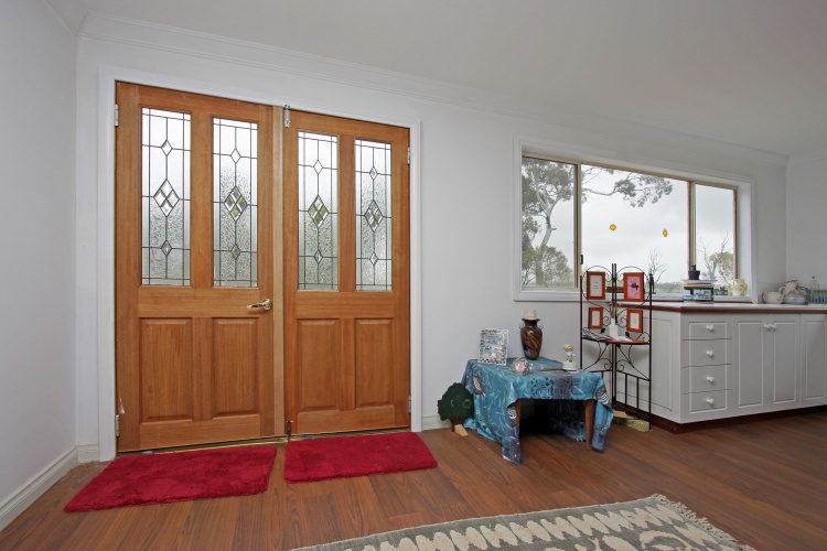 Greenacres in Greenhills Picture 2